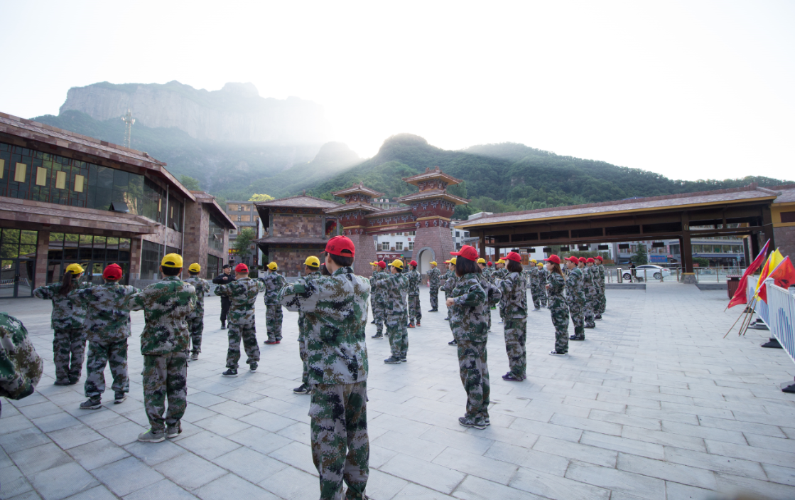&#24320;&#20113;&#25163;&#26426;&#31449;&#30331;&#24405;&#20837;&#21475;&#45;&#24320;&#20113;&#111;&#110;&#108;&#105;&#110;&#101;&#40;&#20013;&#22269;&#41;